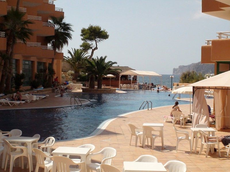 FERGUS Style Cala Blanca Suites Santa Ponsa Esterno foto