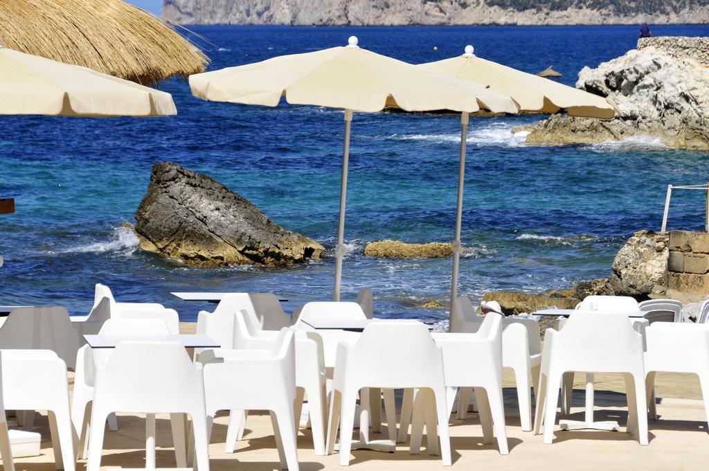 FERGUS Style Cala Blanca Suites Santa Ponsa Esterno foto