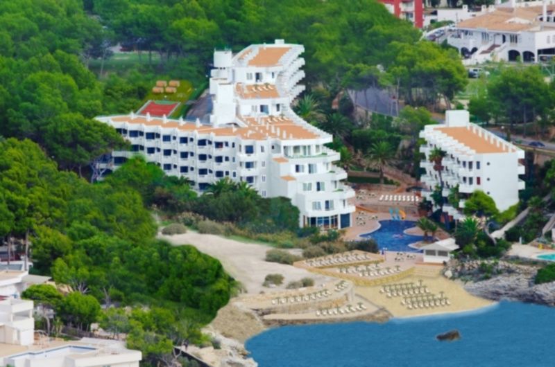 FERGUS Style Cala Blanca Suites Santa Ponsa Esterno foto