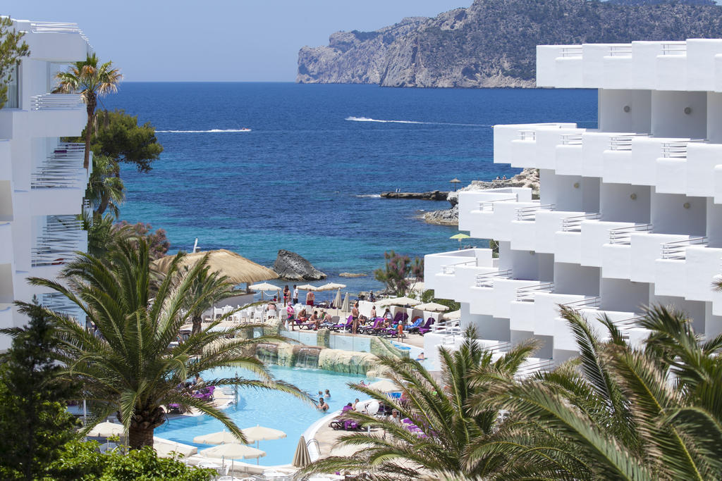 FERGUS Style Cala Blanca Suites Santa Ponsa Esterno foto